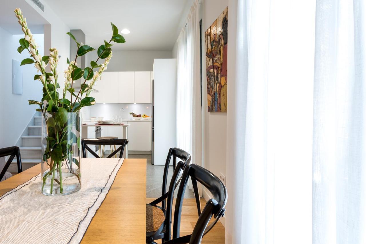Apartamentos Rg Plaza De Espana セビリア エクステリア 写真