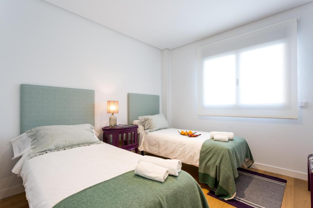 Apartamentos Rg Plaza De Espana セビリア エクステリア 写真