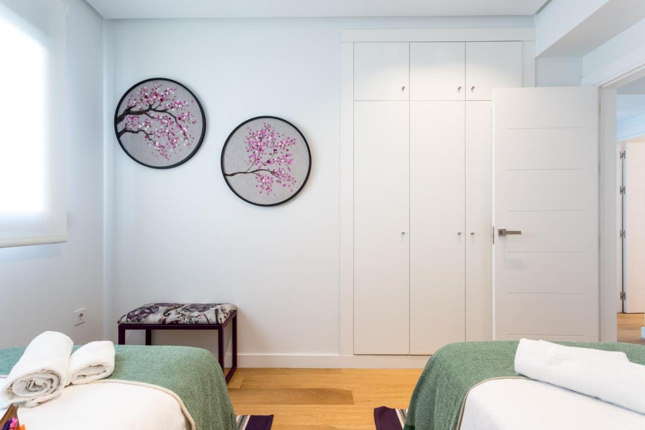 Apartamentos Rg Plaza De Espana セビリア エクステリア 写真