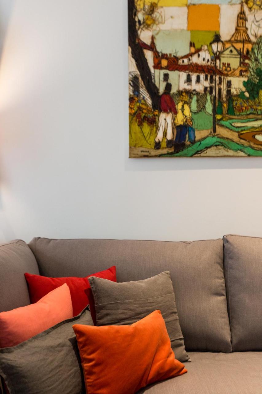 Apartamentos Rg Plaza De Espana セビリア エクステリア 写真