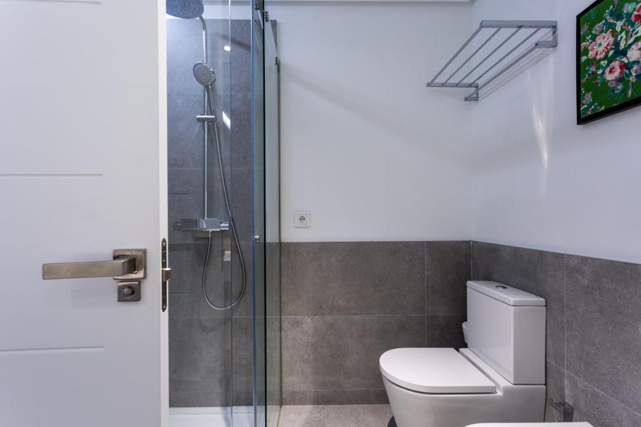 Apartamentos Rg Plaza De Espana セビリア エクステリア 写真