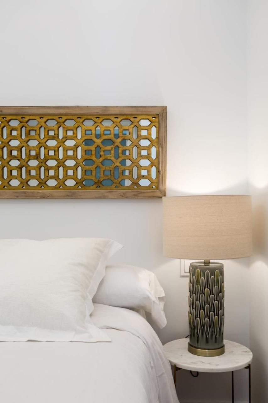 Apartamentos Rg Plaza De Espana セビリア エクステリア 写真